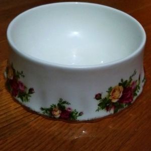 Old Country Roses royal Albert china